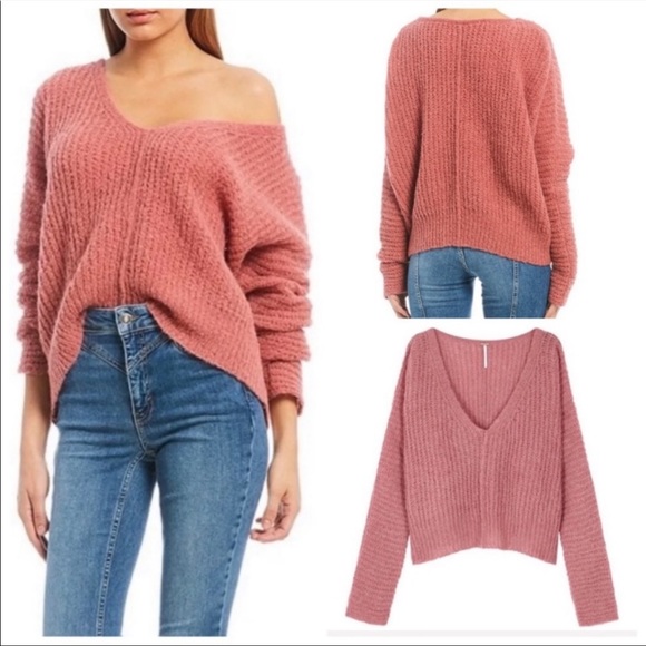 NWT-Free People Boho Yummy Moonbeam Alpaca V-Neck Sweater- Prairie Pink
Size S - Picture 10 of 13
